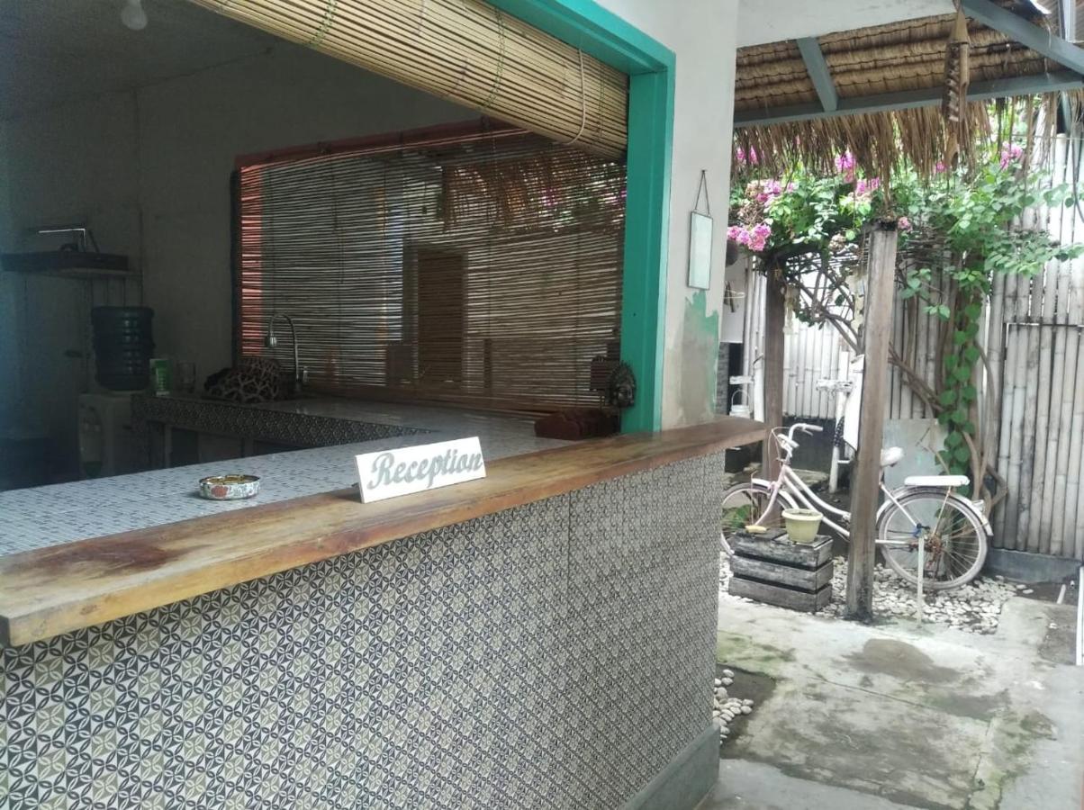 Pitara Homestay Gili Trawangan Esterno foto