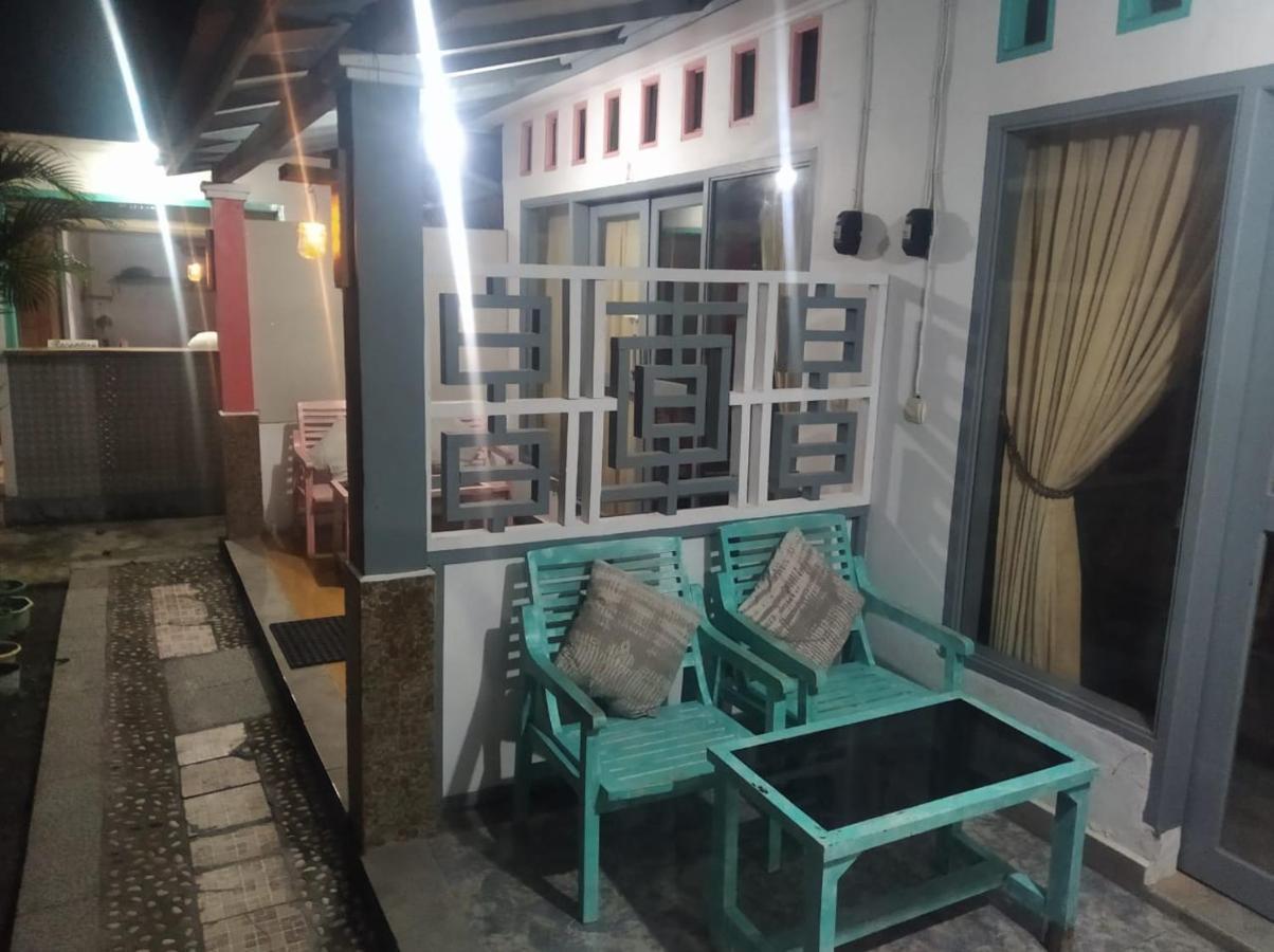 Pitara Homestay Gili Trawangan Esterno foto